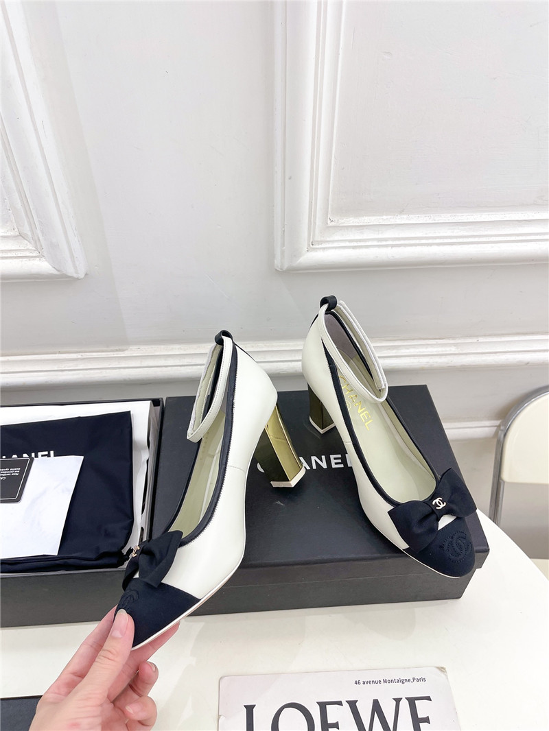 Ch**el bow mary jane heel pumps in white calfskin