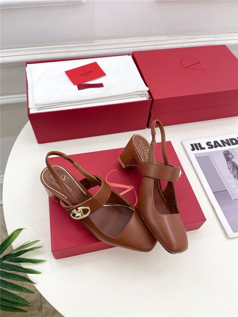 Va1e*ntin0 vlogo locker brown mary-jane slingbacks