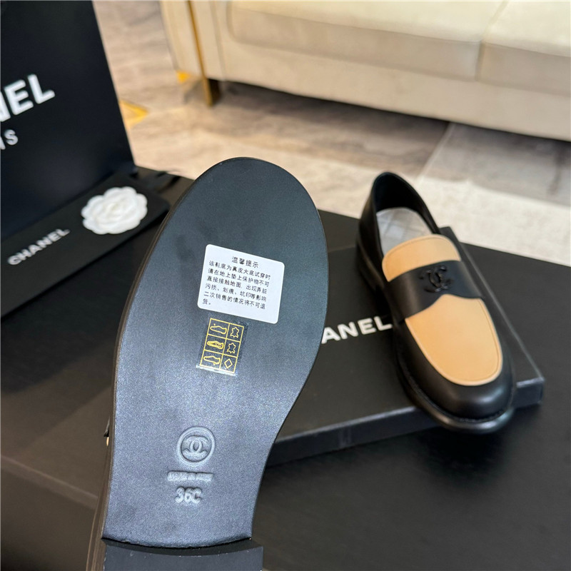 Ch**el black/beige shiny lambskin moccasins loafers