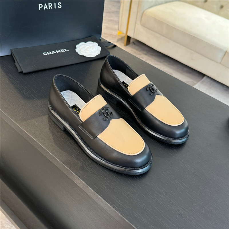 Ch**el black/beige shiny lambskin moccasins loafers