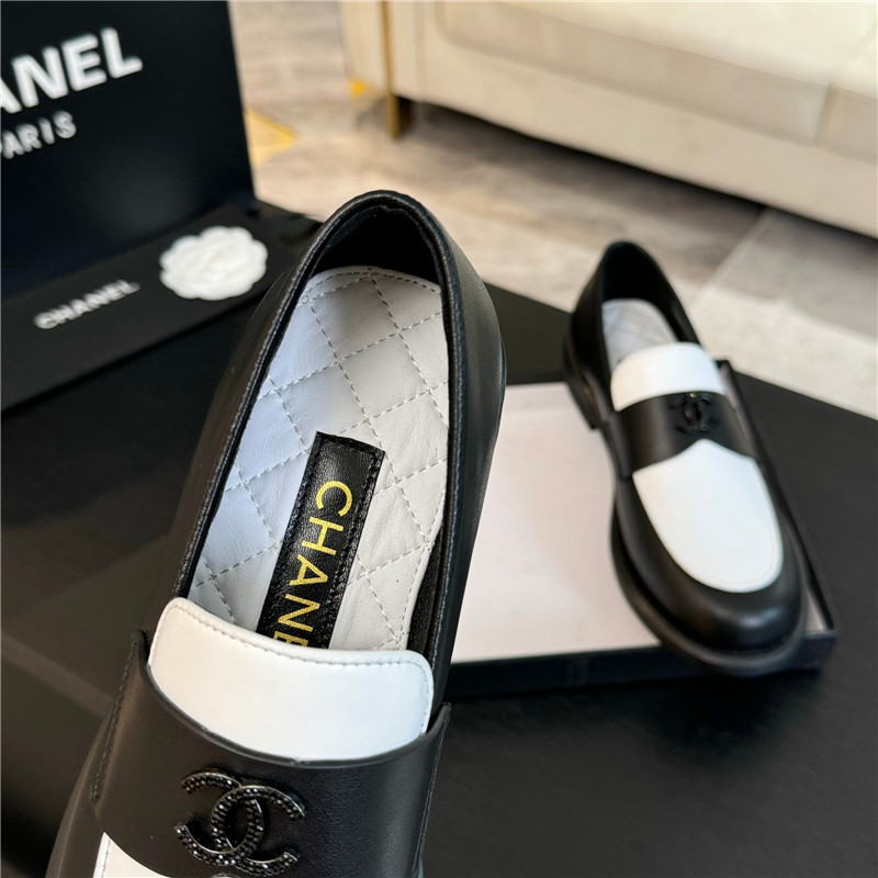 Ch**el black/white shiny lambskin moccasin loafers