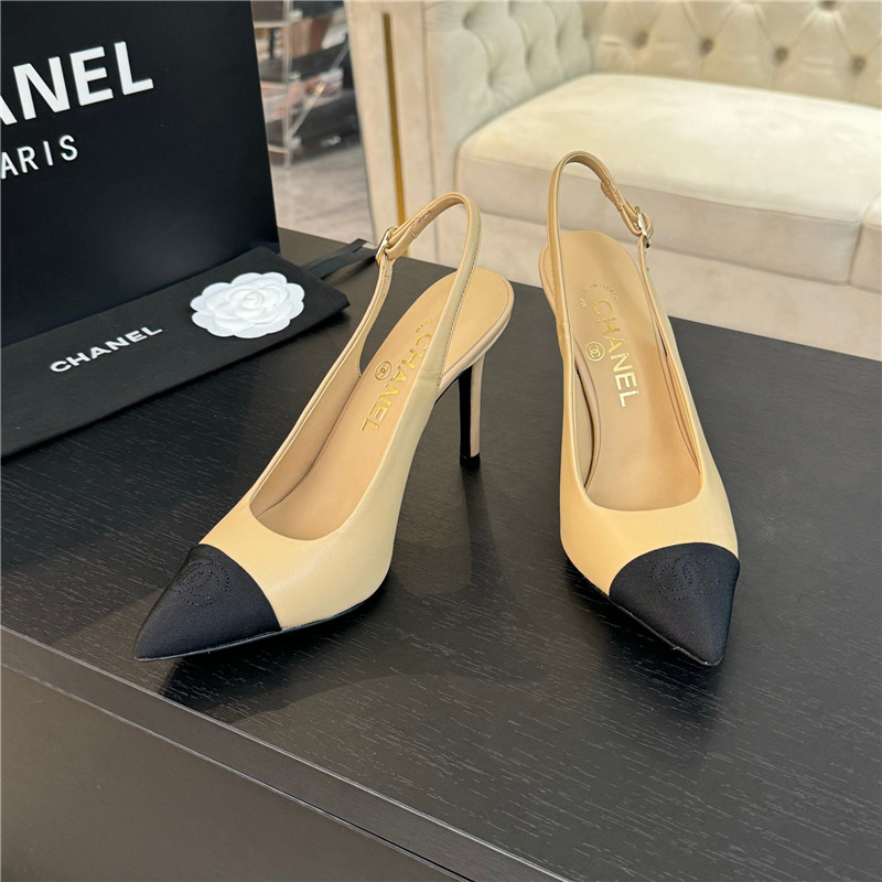 Ch**el pointed heel slingbacks in beige/black calfskin