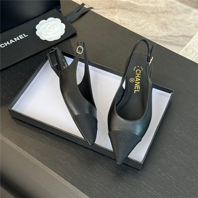 Ch**el flat slingbacks in black leather/grosgrain