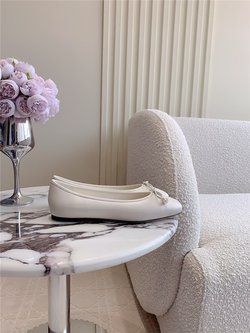 J1m*y Ch00 elme flats in latte nappa leather