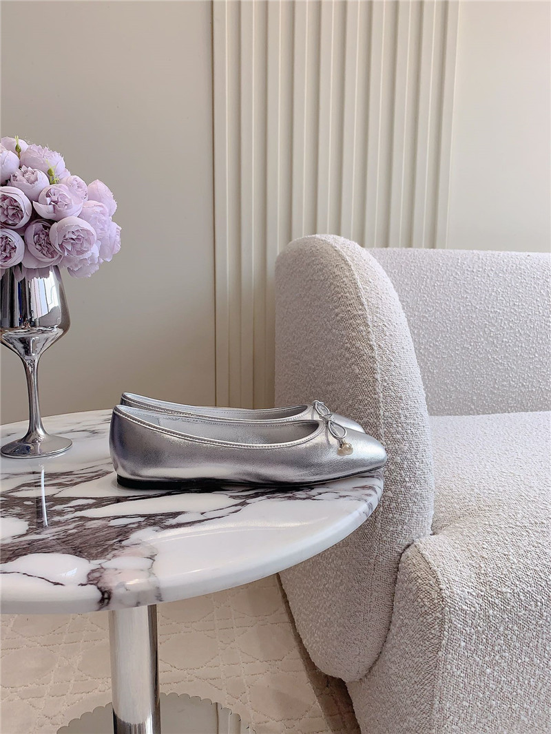 J1m*y Ch00 elme flats in silver metallic nappa leather
