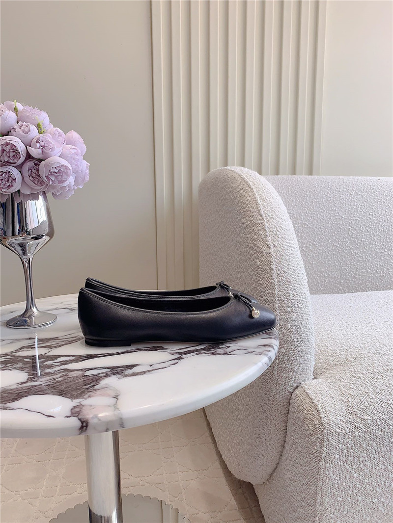 J1m*y Ch00 elme flats in black nappa leather