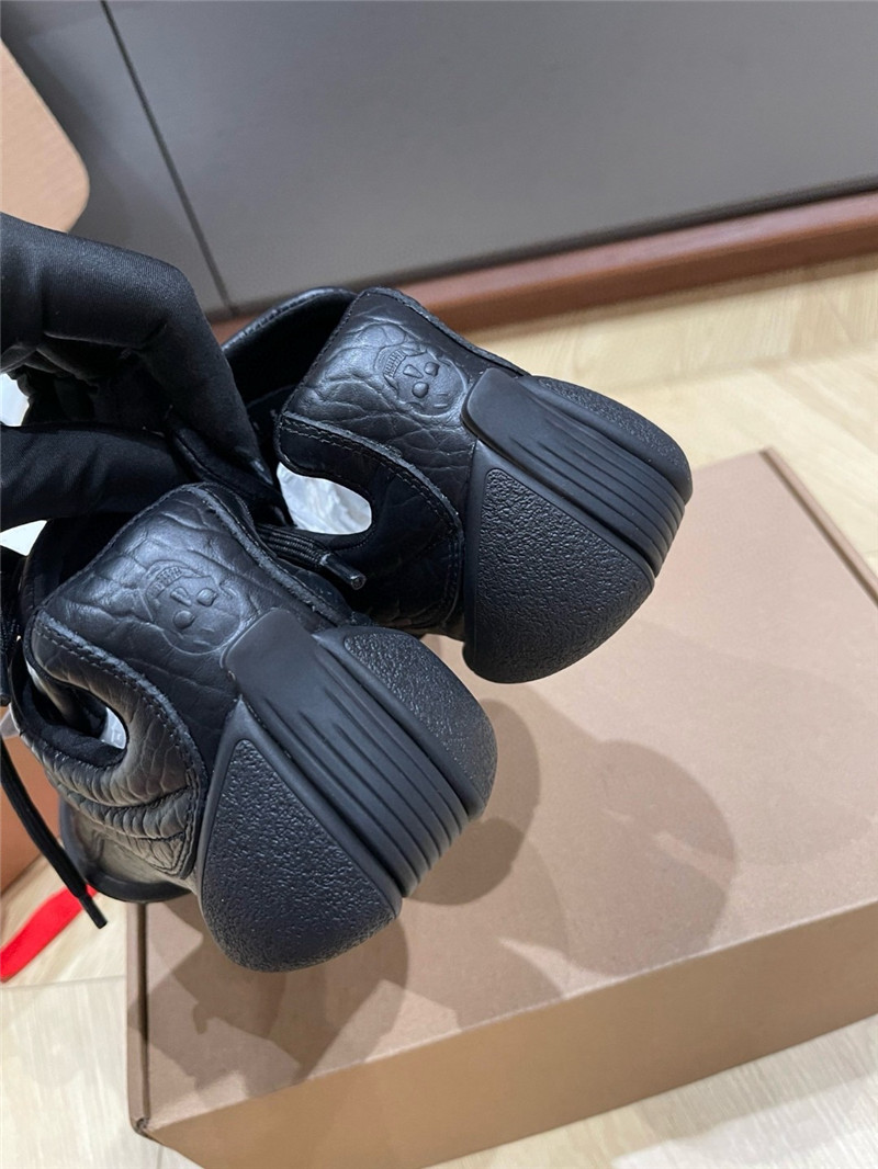 a1exa*der Mcqv*en flexion sneakers black