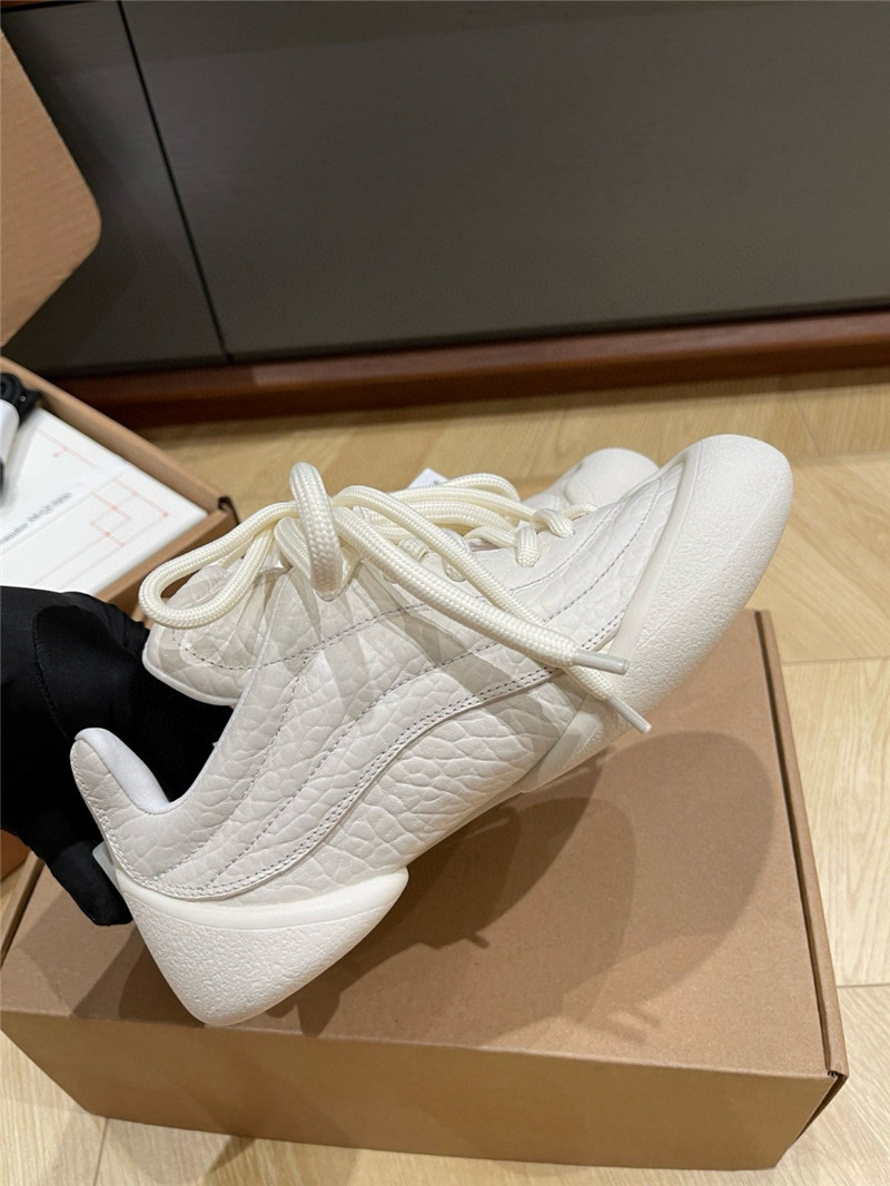 a1exa*der Mcqv*en flexion sneakers white