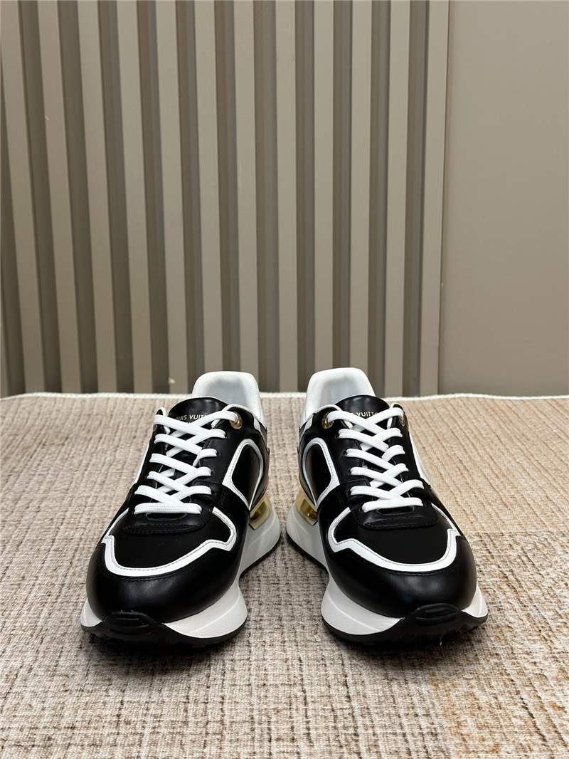 l0vis Vvtt0n neo run away sneakers black