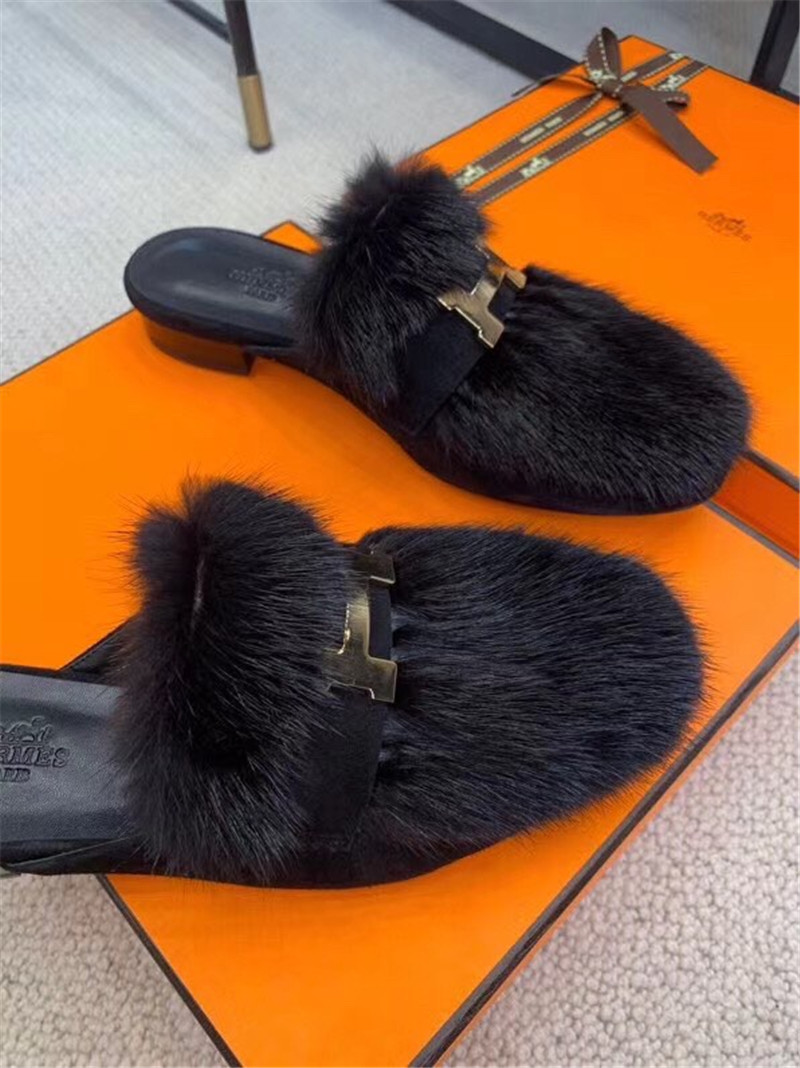H**me5 paris loafer slippers in black suede mink