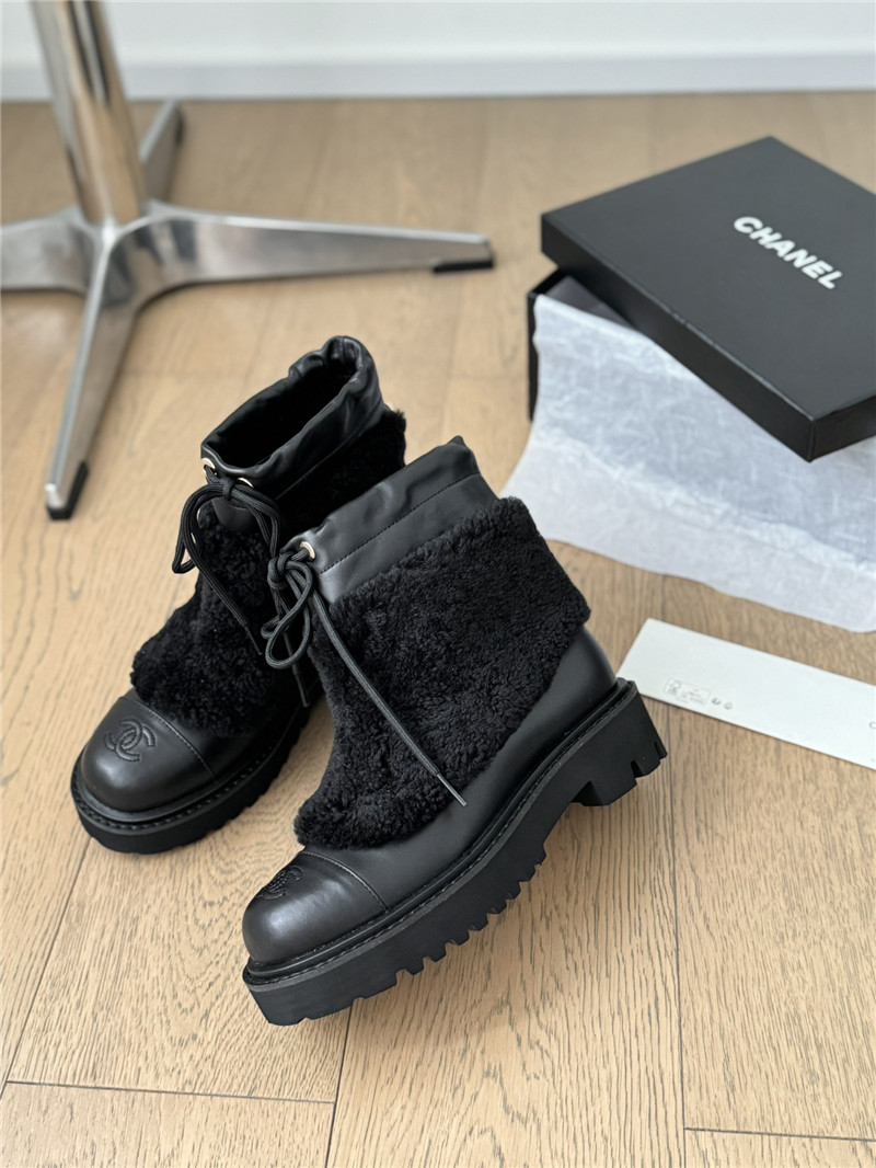 Ch**el calfskin wool ankle boots