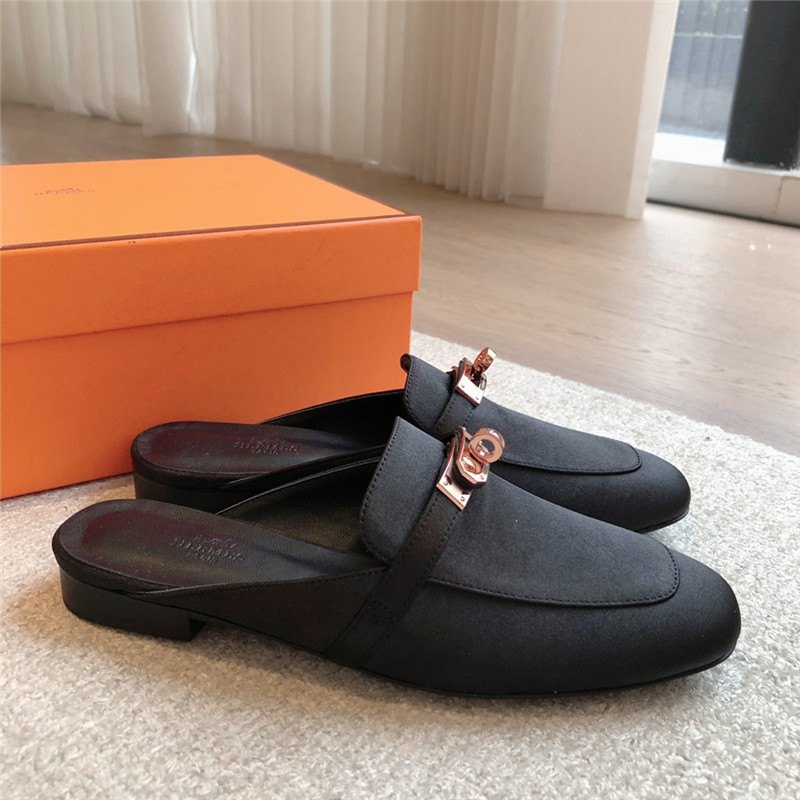 H**me5 kelly buckle oz mule in navy suede