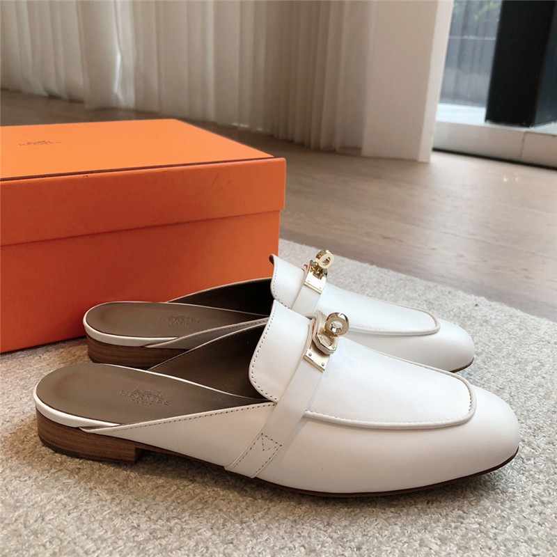 H**me5 kelly buckle oz mule in white calfskin