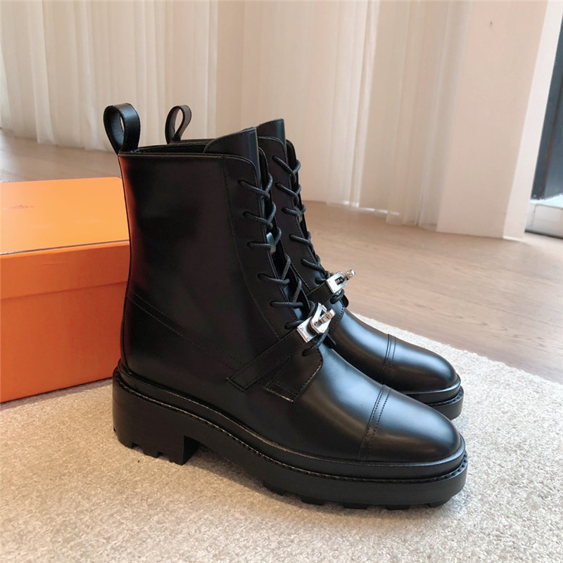 H**me5 funk black ankle boot