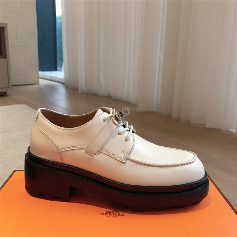 H**me5 first derby shoe in natural calfskin