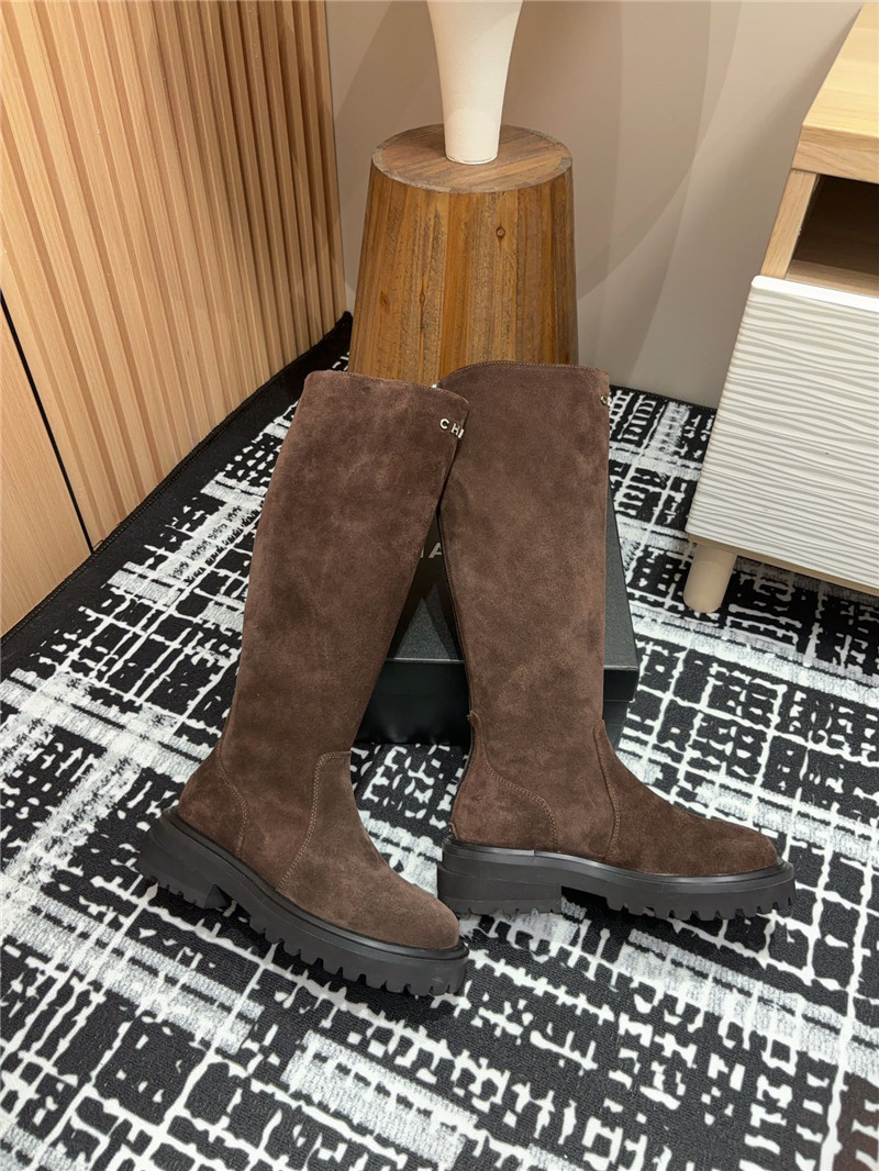 Ch**el suede leather keen high boots