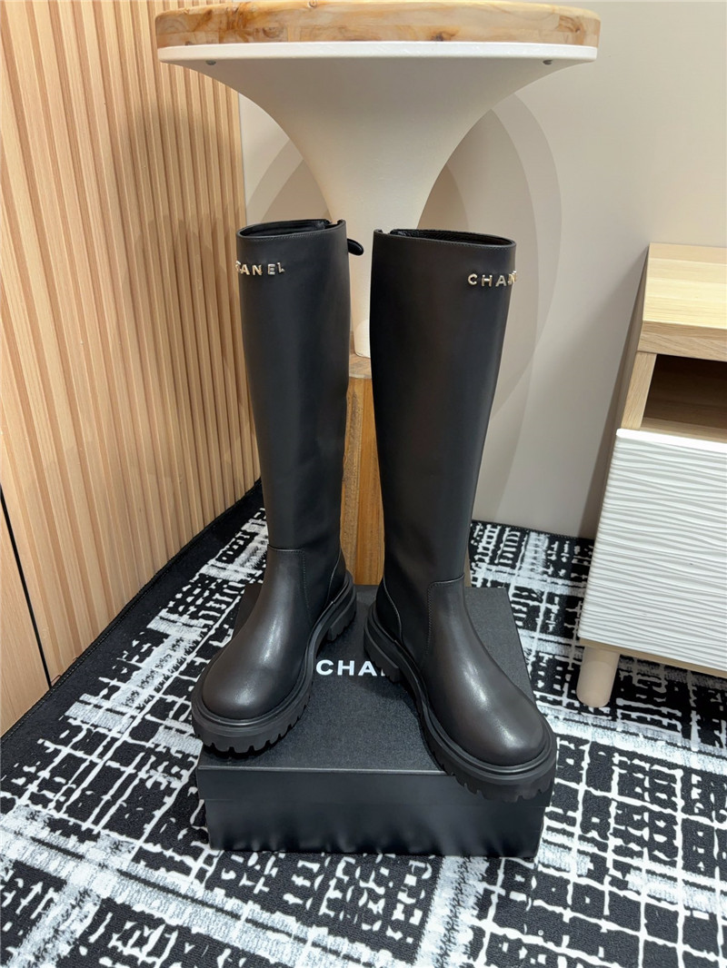 Ch**el calfskin keen high boots
