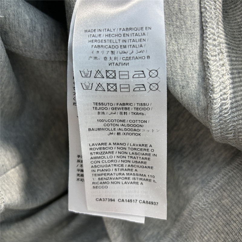 Gvc*1 logo-embossed grey hoodie