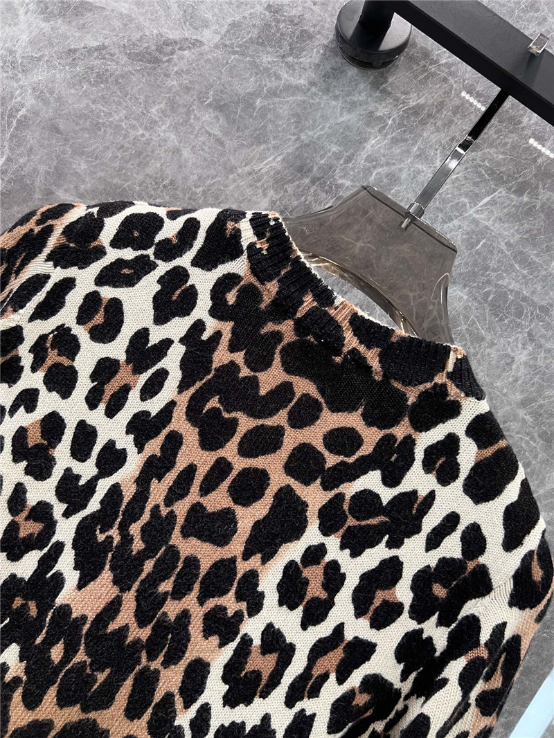 Ce1i*e turtleneck leopard cashmere cardigan