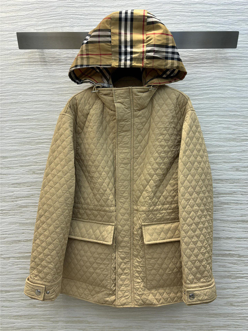 Bv*b*rry hooded quilted jacket