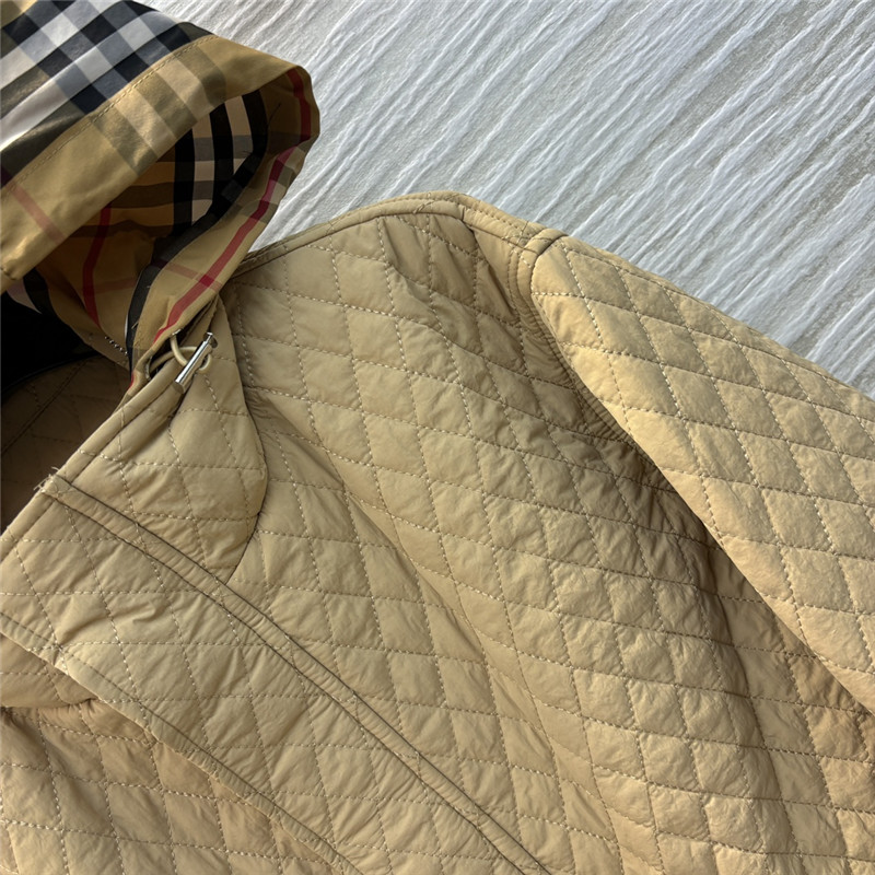 Bv*b*rry hooded quilted jacket