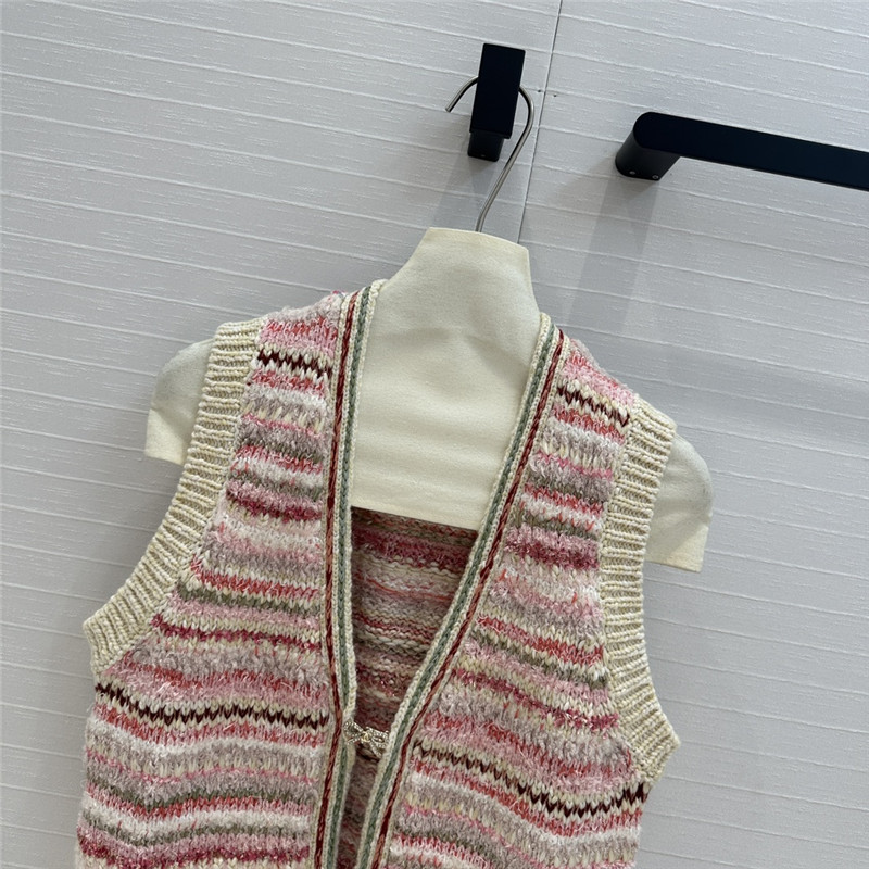 Ch**el pattern knitted vest