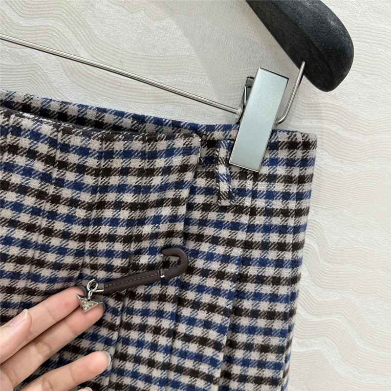 Pra*a preppy pleated skirt