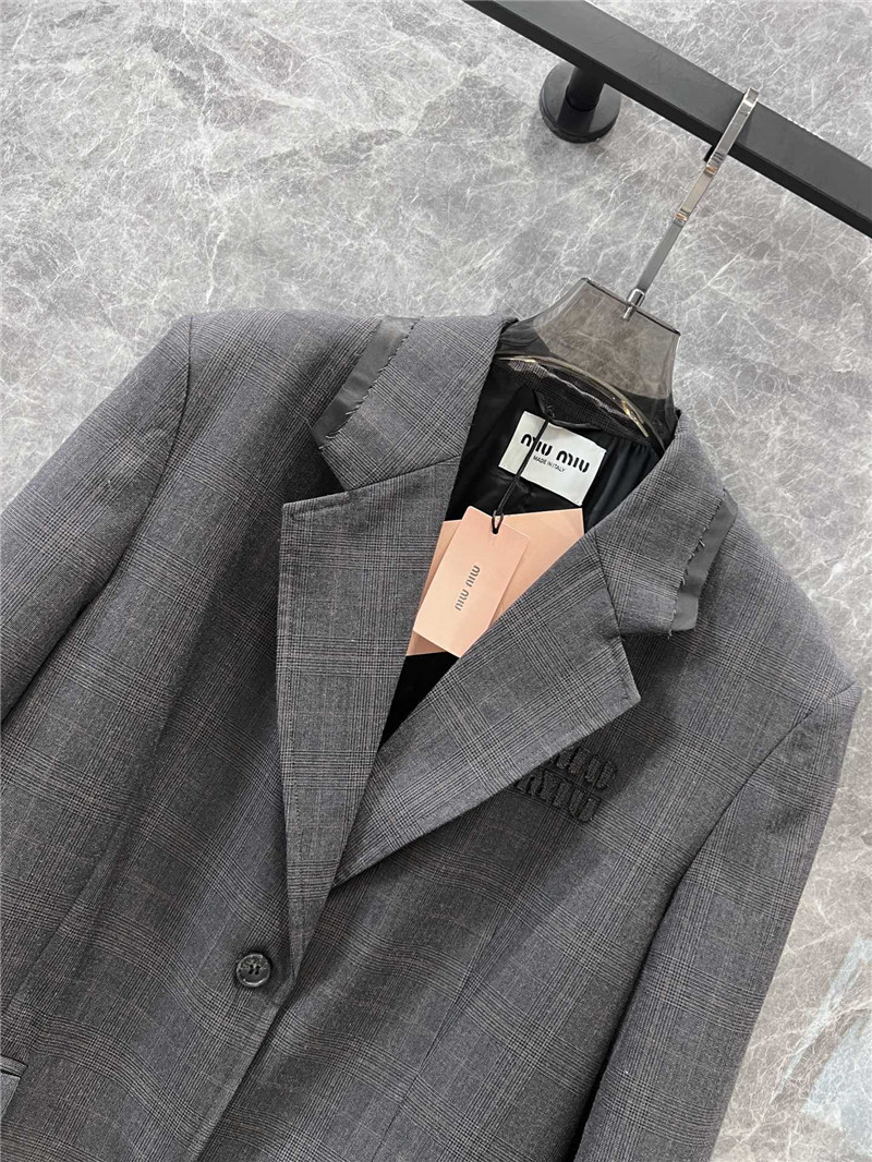 M1um1u wool suit jacket