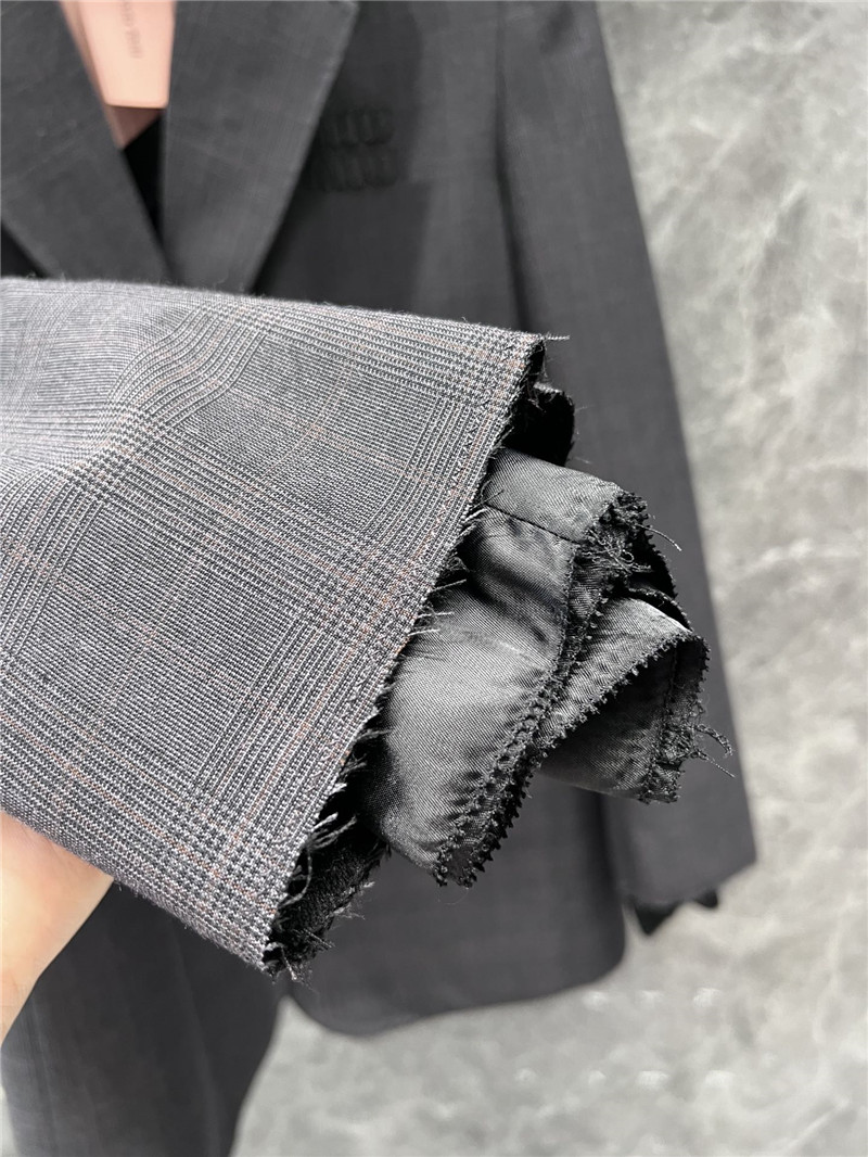 M1um1u wool suit jacket