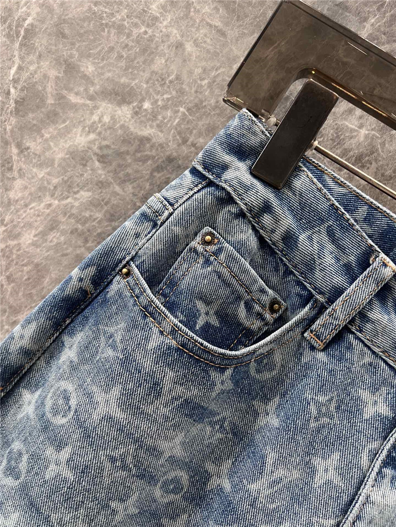 l0vis Vvtt0n lv washed denim trousers