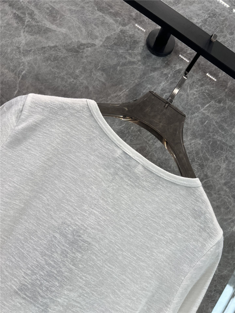 Y51 round neck t-shirt