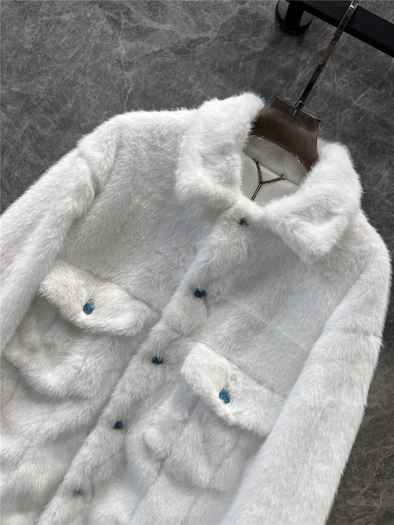 l0vis Vvtt0n lv eco-friendly fleece jacket