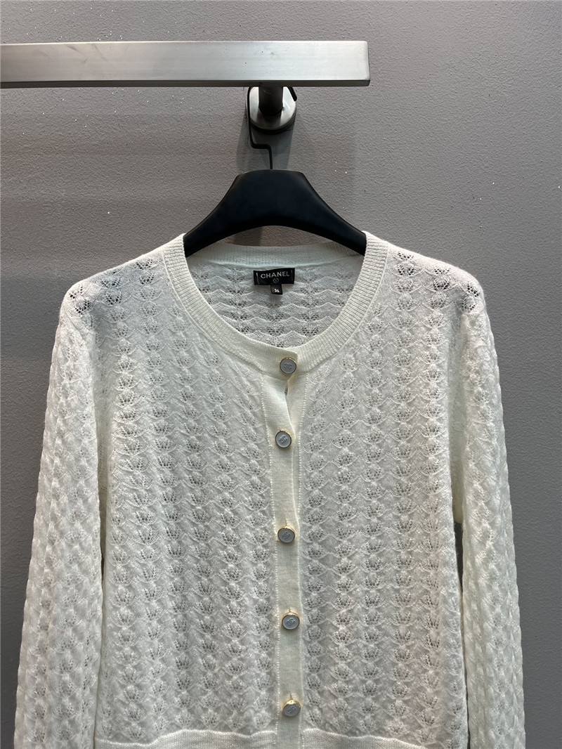 Ch**el cable-knit crop cardigan white