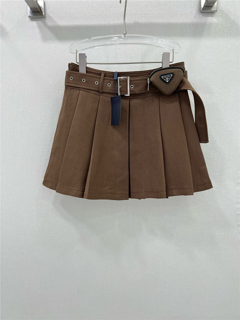 Pra*a pleated skirt
