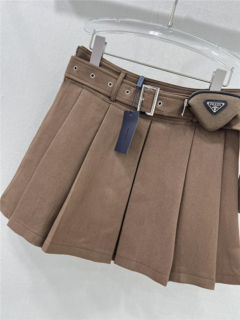 Pra*a pleated skirt