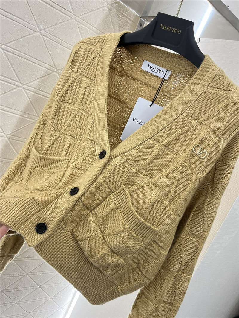 Va1e*ntin0 toile iconographe cardigan in beige
