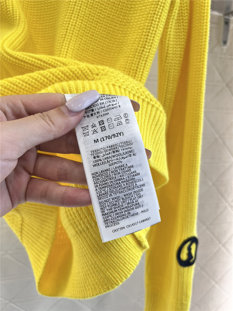 Gvc*1 intarsia cotton sweater yellow