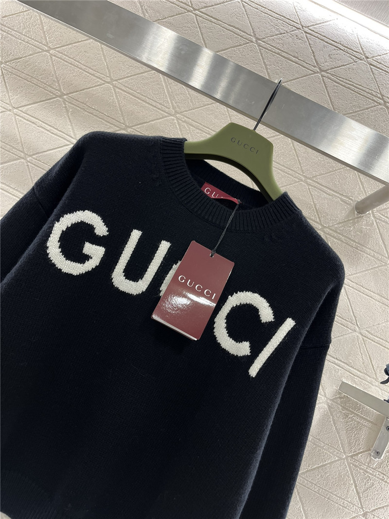 Gvc*1 logo intarsia wool jumper