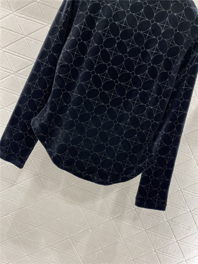 l0vis Vvtt0n lv velvet bottoming shirt