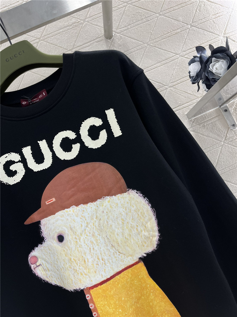 Gvc*1 logo dog crewneck sweatshirt black