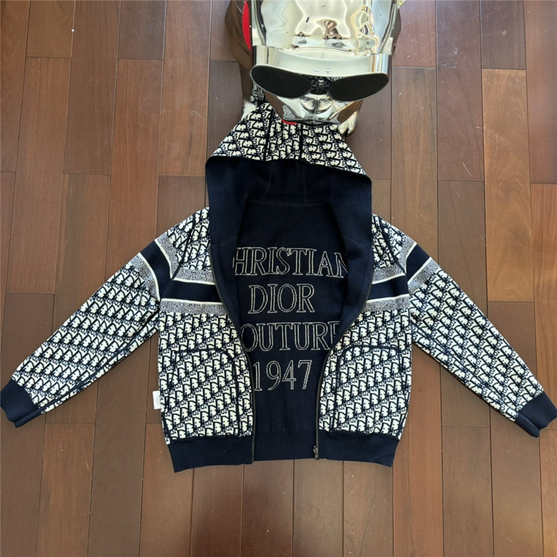 D10r reversible jacket