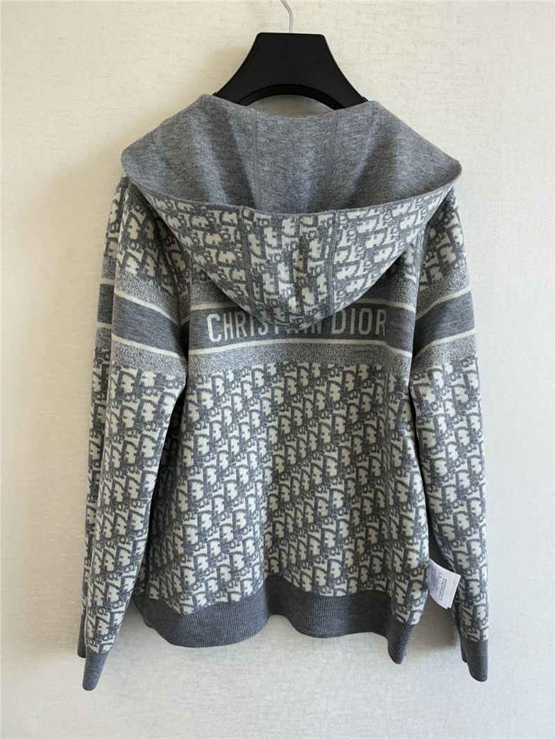 D10r reversible jacket