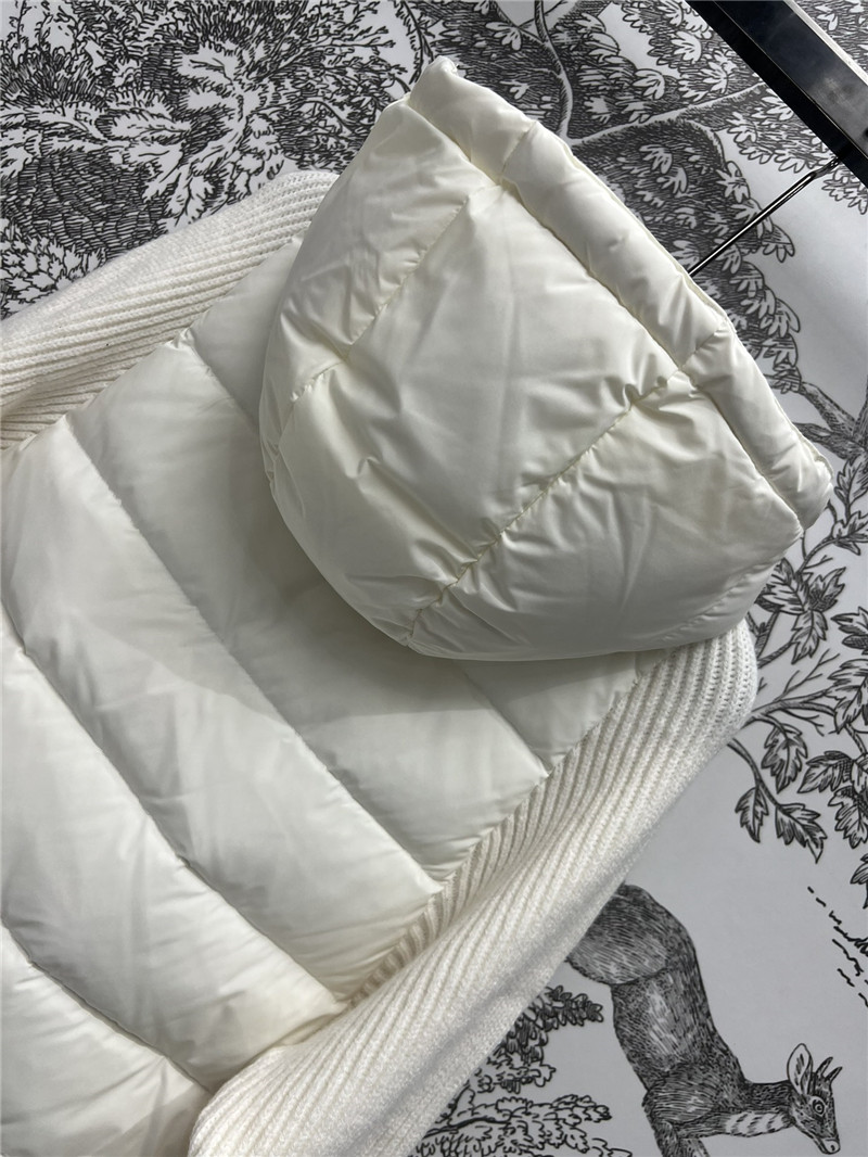 BC long-sleeved knitted down jacket