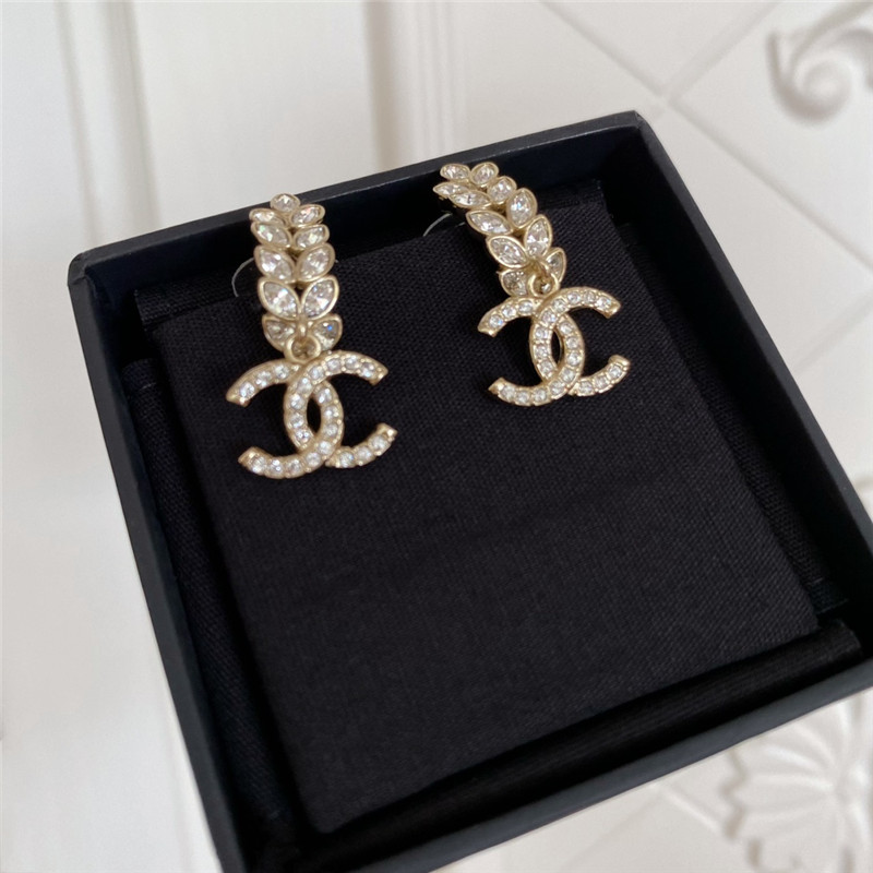 Ch**el wheat ear double c earrings
