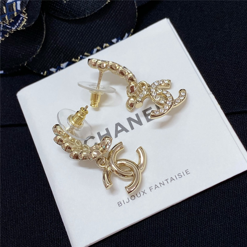 Ch**el wheat ear double c earrings