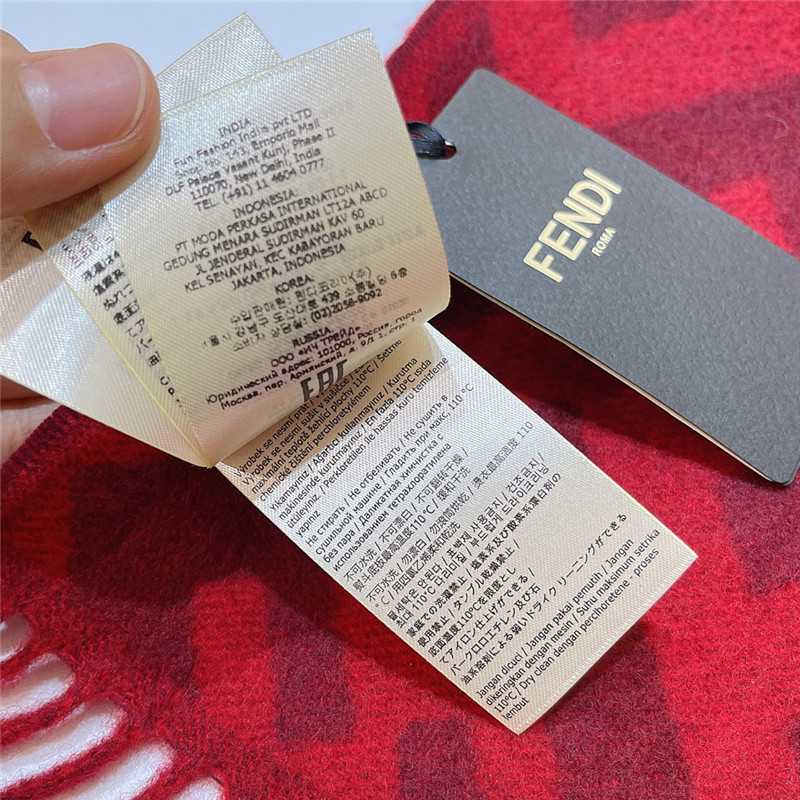 F**di cashmere scarf shawl