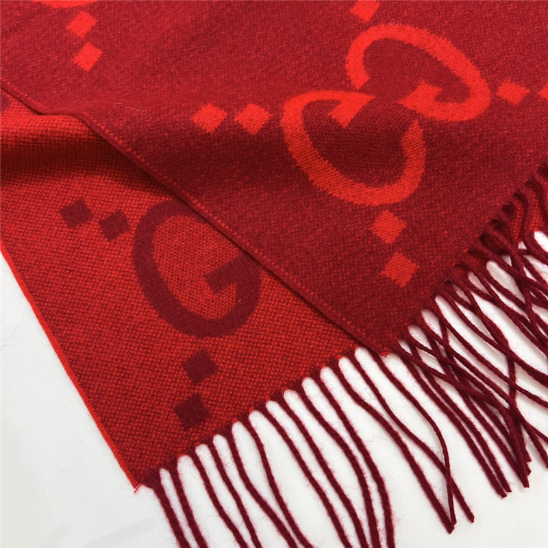 Gvc*1 cashmere jacquard scarf