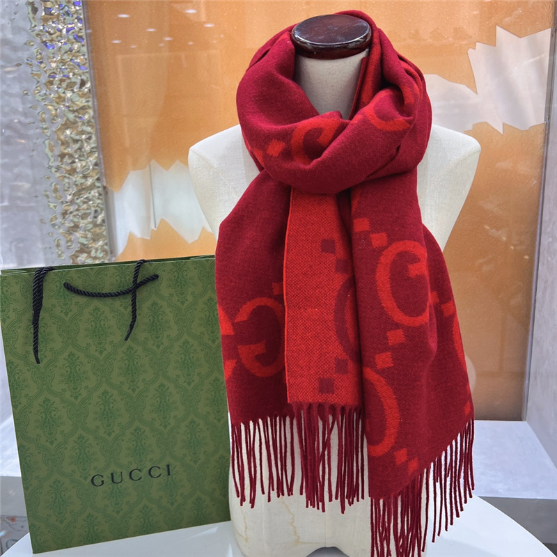 Gvc*1 cashmere jacquard scarf