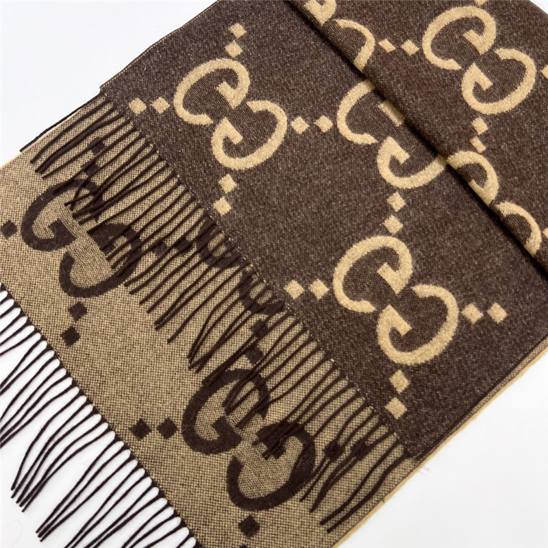 Gvc*1 cashmere jacquard scarf