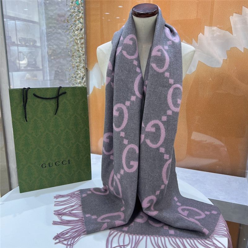 Gvc*1 cashmere jacquard scarf